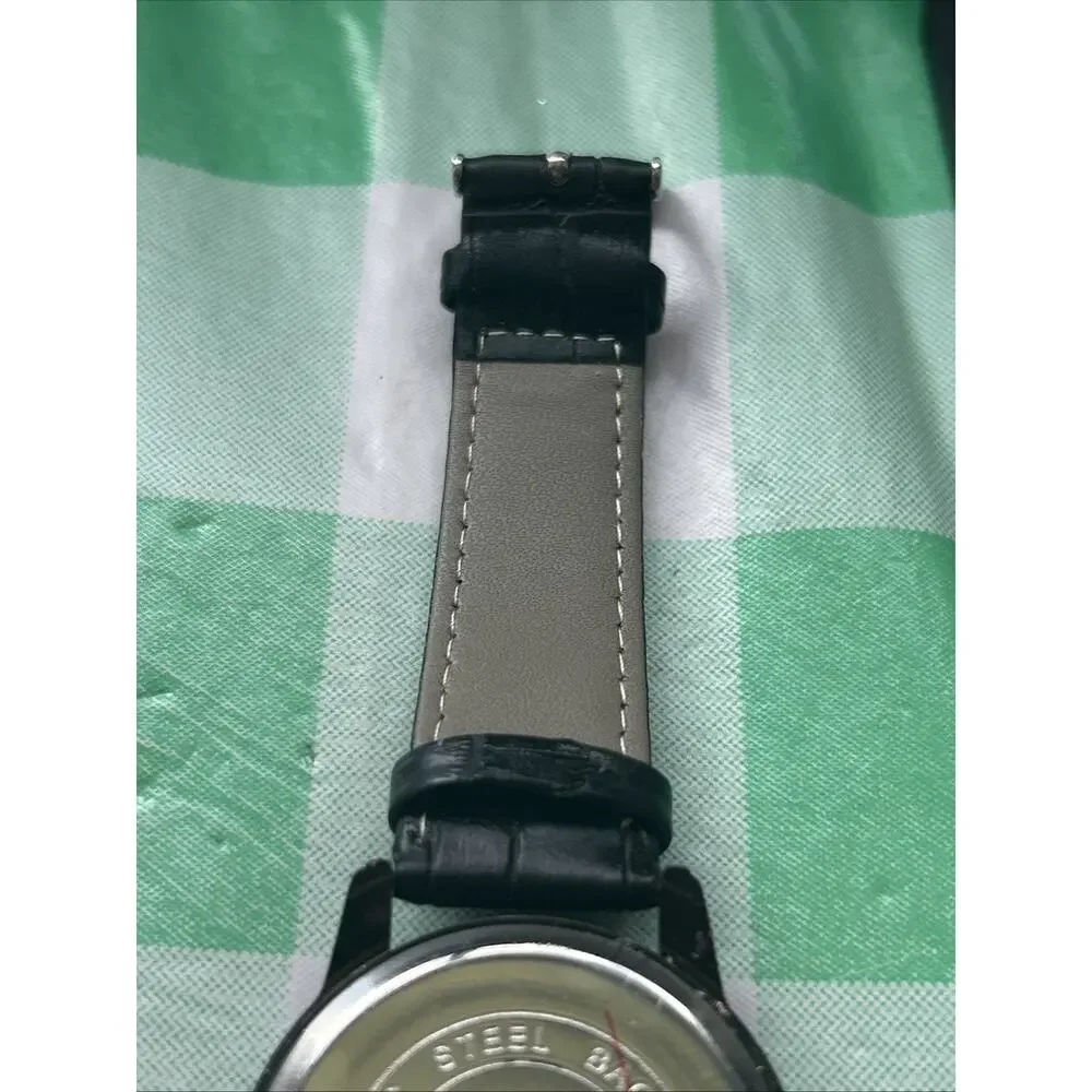 Bubble black dial